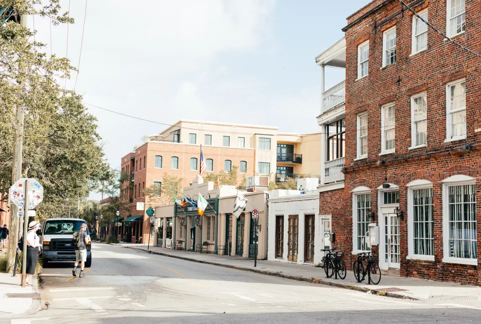 Points of Interest Around Southern Shops in Southern Shops
